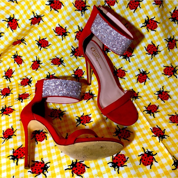 Red Stiletto with Rhinestone by Olivia Ferguson - Picture 1 of 8